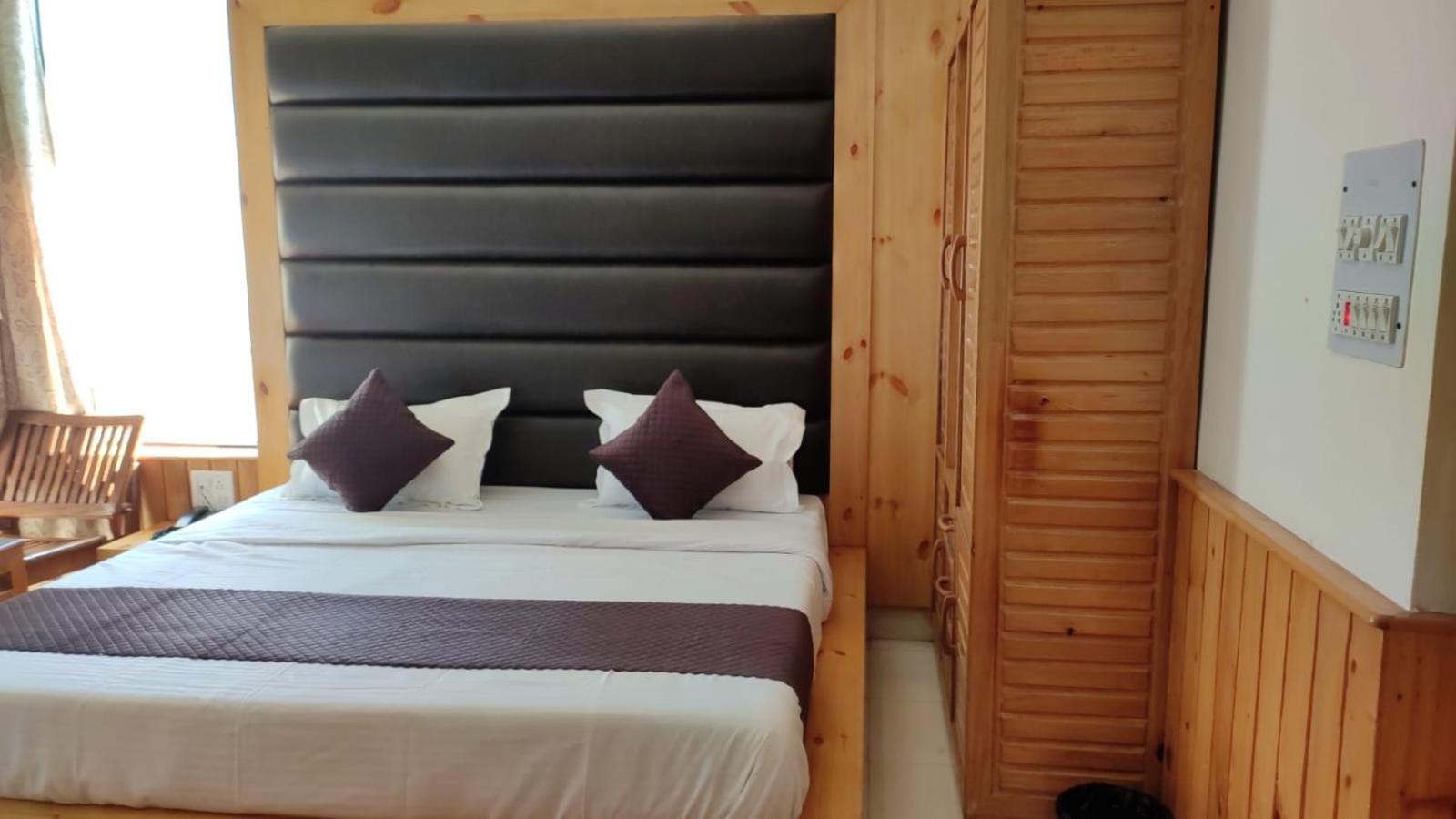 מקלוד גאנג' Greenwoods Inn Mcleodganj מראה חיצוני תמונה