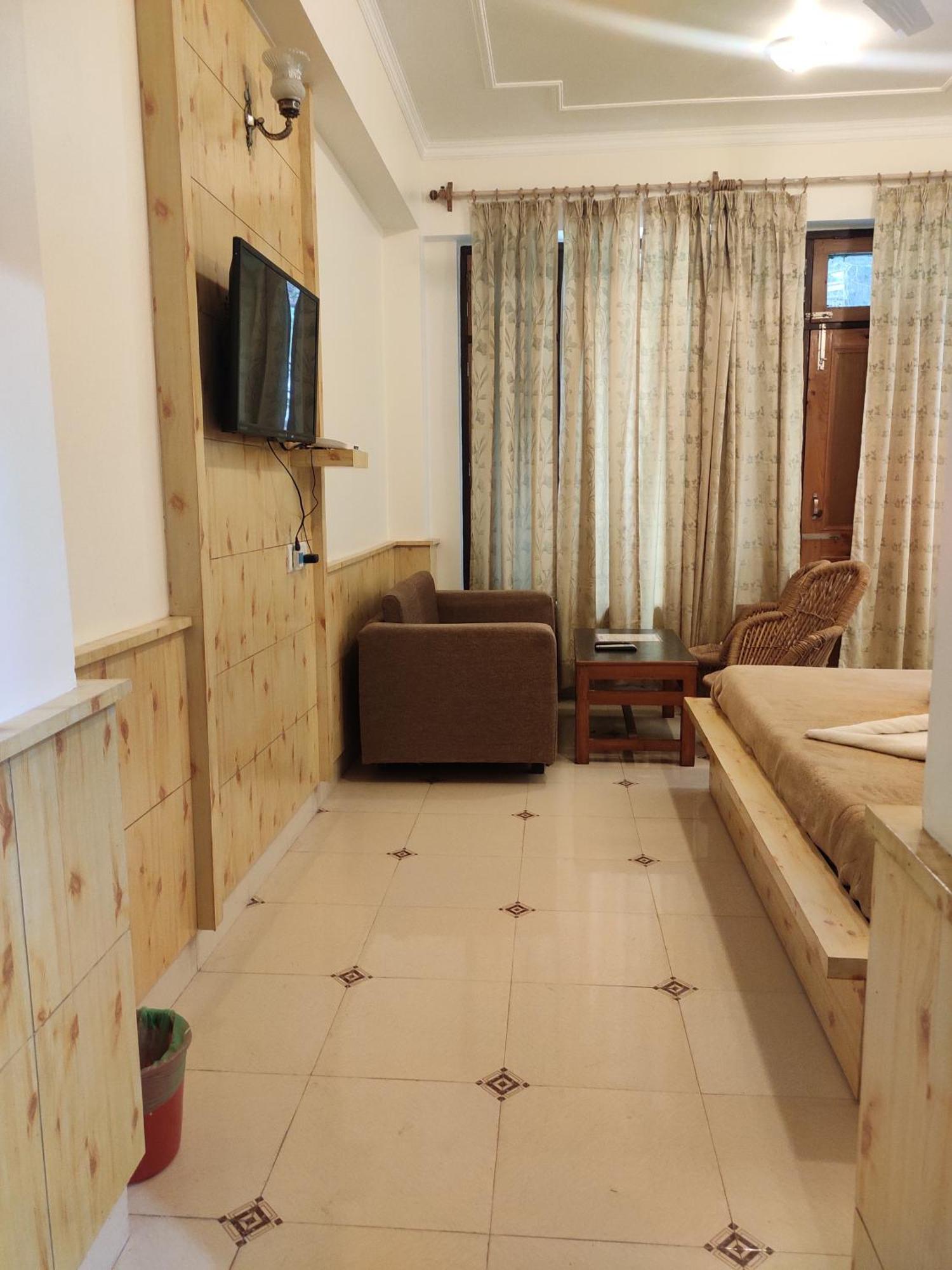 מקלוד גאנג' Greenwoods Inn Mcleodganj מראה חיצוני תמונה
